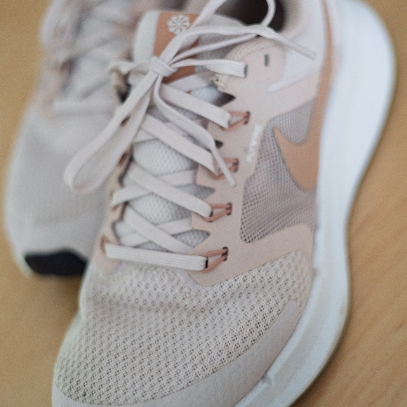 Nike Run Swift 3 Women\'s Size 10 Running Shoes Pink Dusty Rose DR2698-600 main image 8